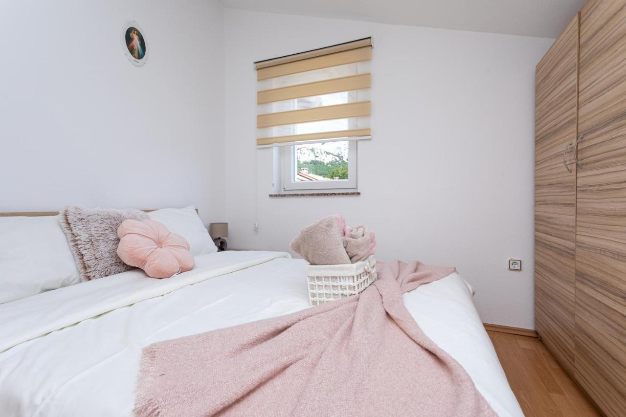 Apartments La Natalli Baška Extérieur photo