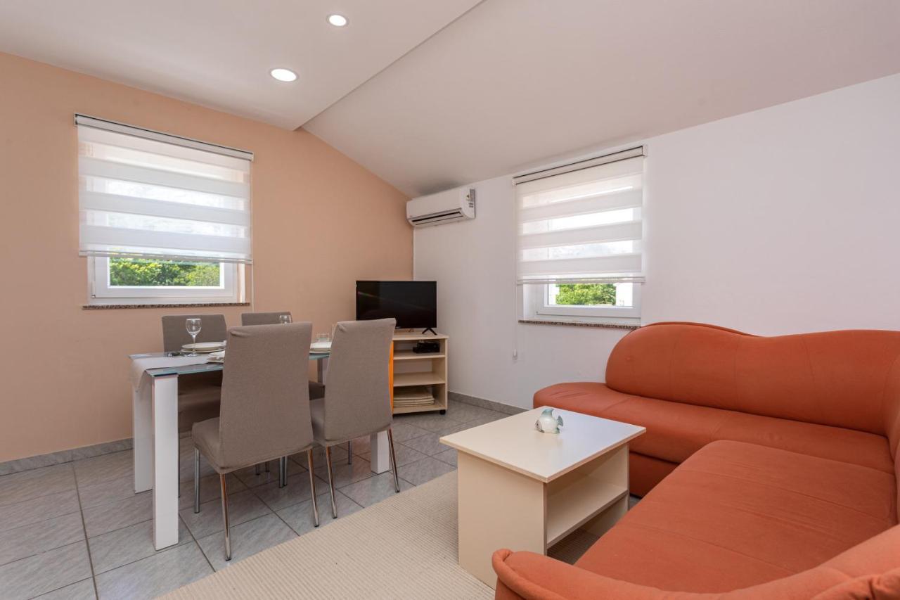 Apartments La Natalli Baška Extérieur photo