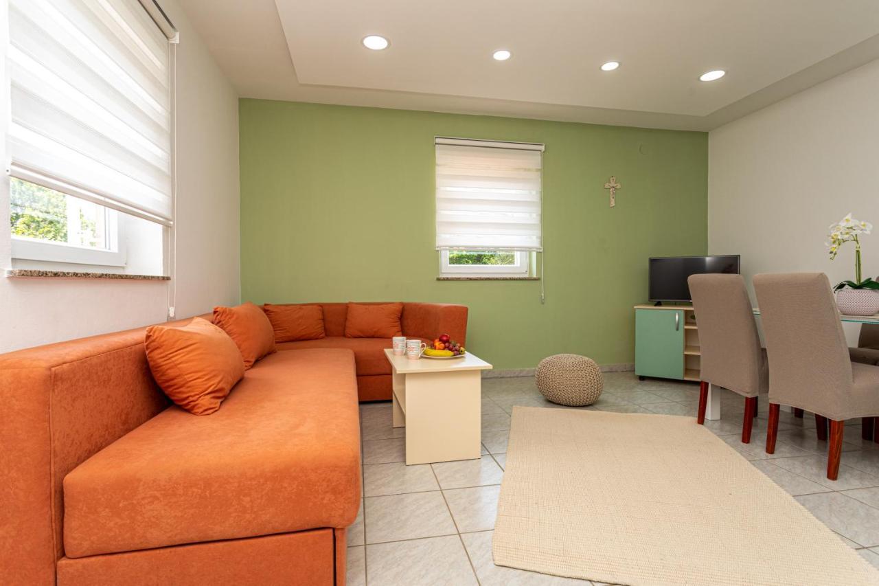 Apartments La Natalli Baška Extérieur photo