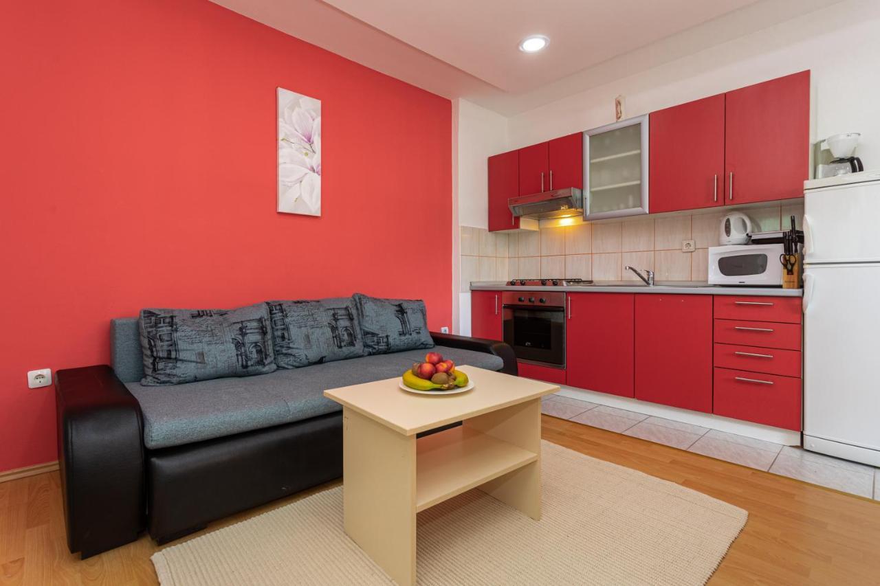Apartments La Natalli Baška Extérieur photo