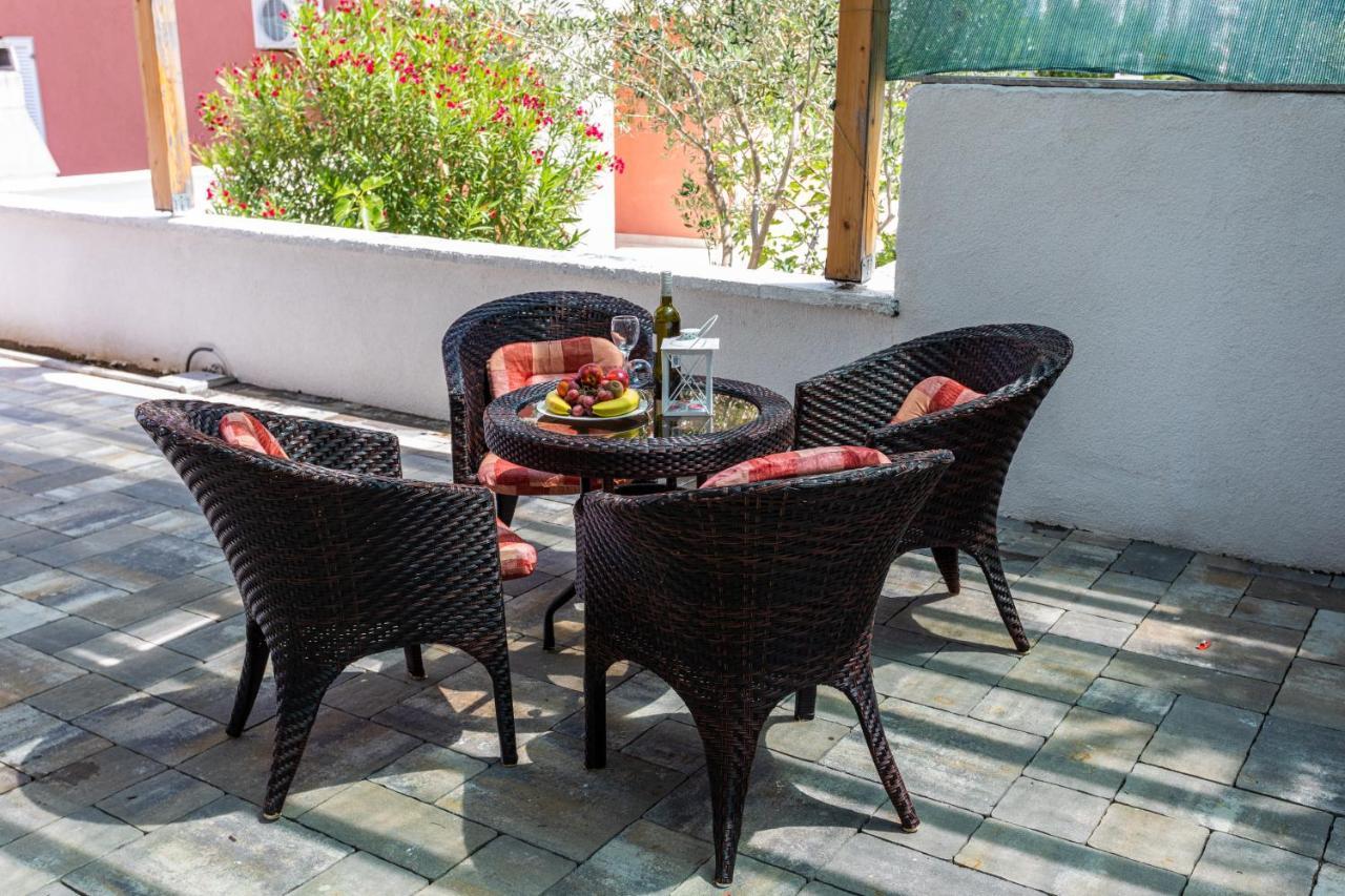 Apartments La Natalli Baška Extérieur photo